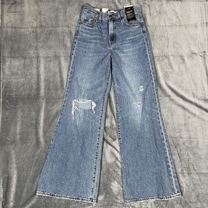 Levi's High Loose Flare Jeans Womens 26 X 32 Blue Wash High Rise Distressed